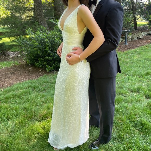 Gorgeous Sherri Hill Prom Dress - Picture 4 of 5